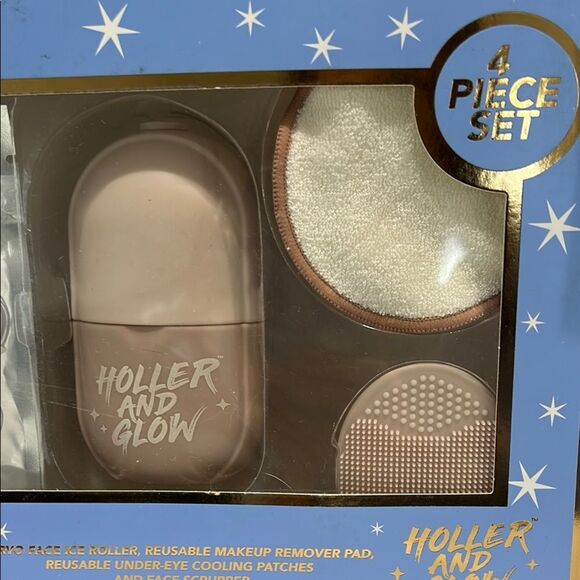 Skin Basics Holler and Glow Skincare Accessories Set - Picture 4 of 4